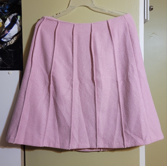 Pink Skirt - Picture 2 of 4